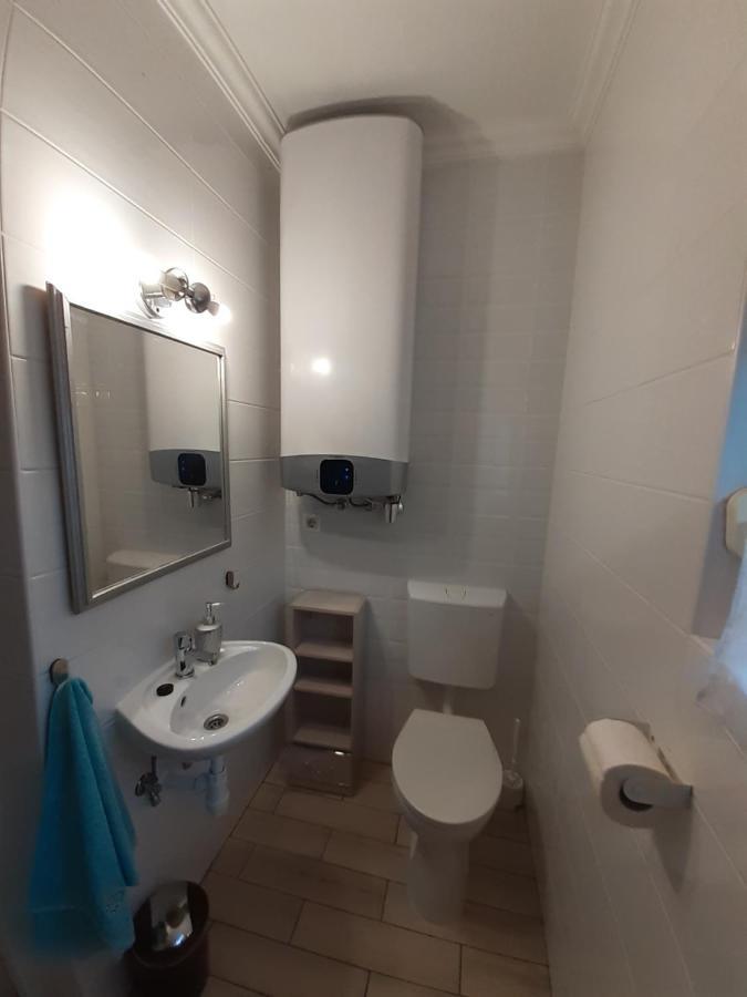 Rose Apartman Balatonlelle Exterior photo