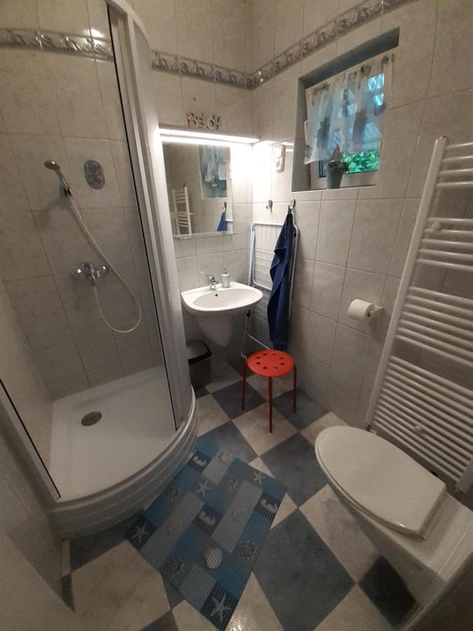Rose Apartman Balatonlelle Exterior photo